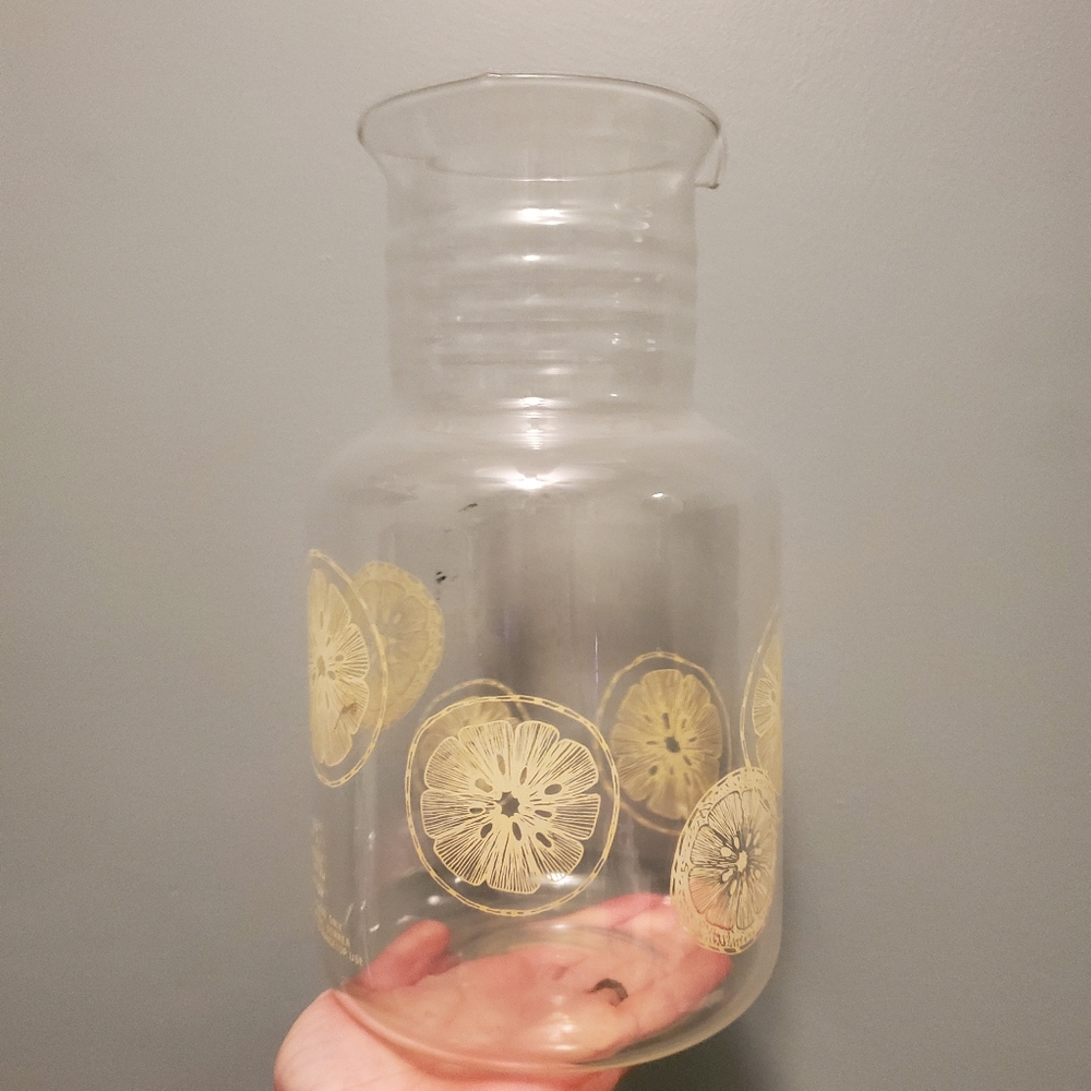 Vintage Pyrex Lemonade Pitcher - Picture 4 of 10